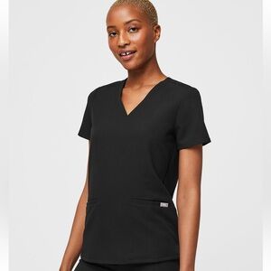 Figs Casma Three-Pocket Scrub Top Black